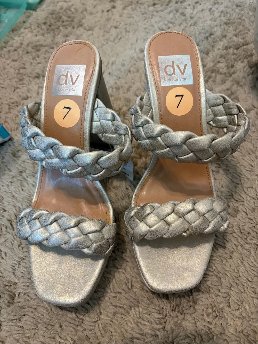 Dolce Vita brand new